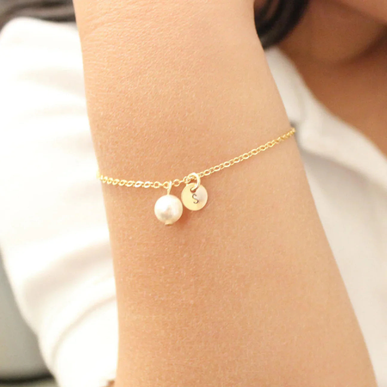 Fashion 26 Letter Bracelet Exquisite Jewelry Gift Women