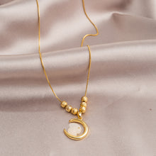 Necklace,stainless Steel,with White Rabbit,Only Self-pickup Is Supported, And The Displayed Prices Are All Self-pickup Prices