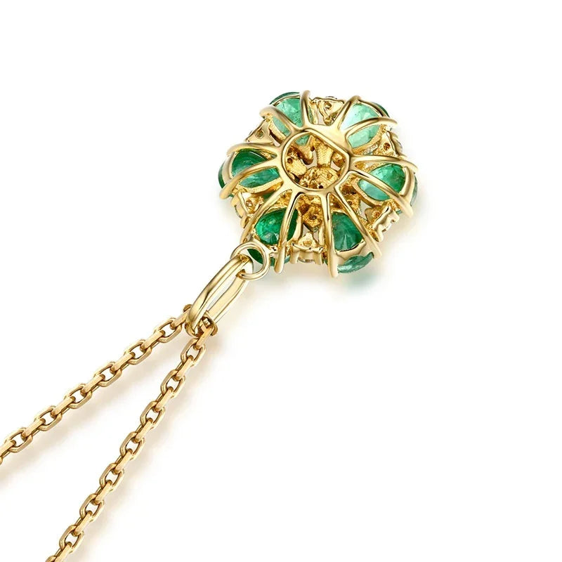 Temperament Entry Lux Emerald Flower-shaped Colored Gems Pendant